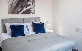 69 Needham Road Holiday Home Liverpool  United Kingdom